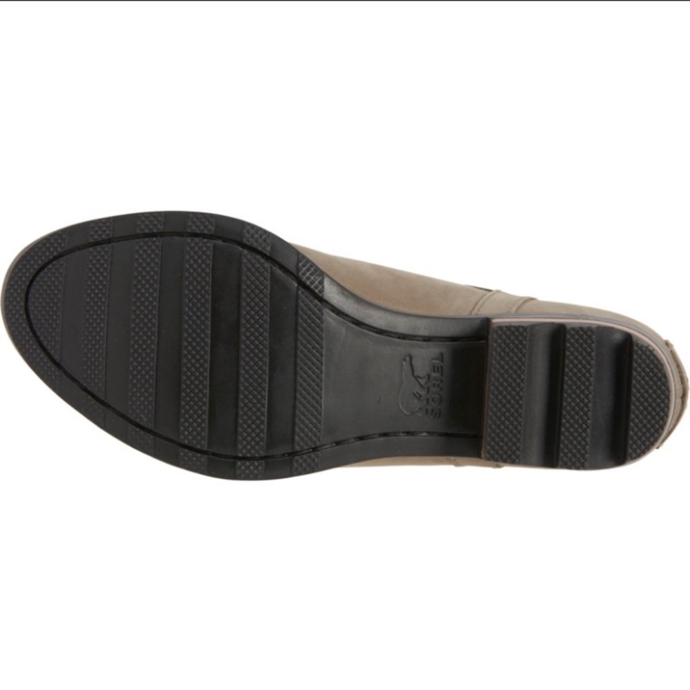 NIB Sorel Lolla Cut Out Booties Nubuck -Waterproof - Picture 9 of 16